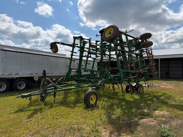 john-deere-2200-image-3