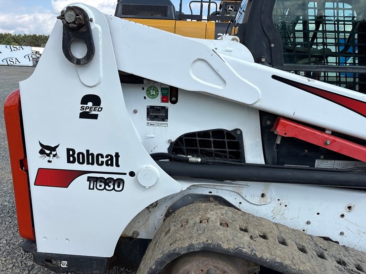 2016-bobcat-t630-image-16