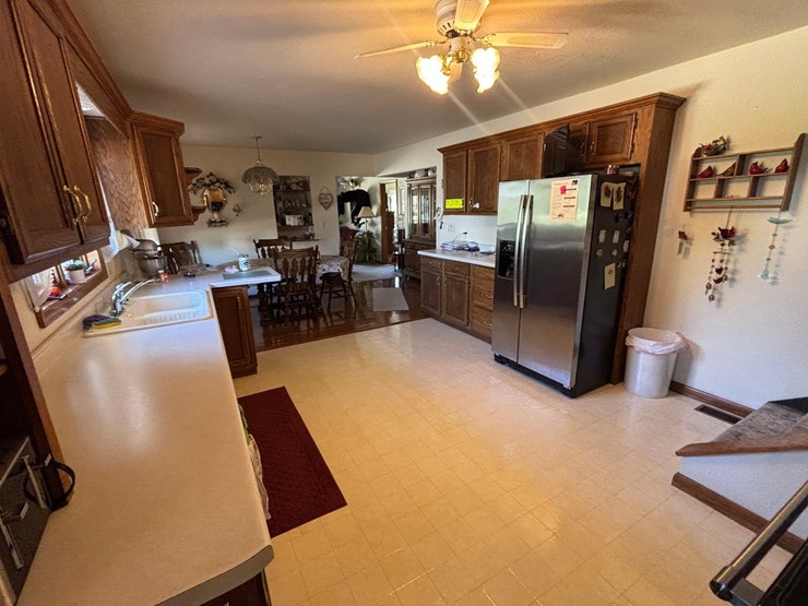 #60000-•-29.92-acre-farm-with-home,-barns-&-outbuildings-image-51