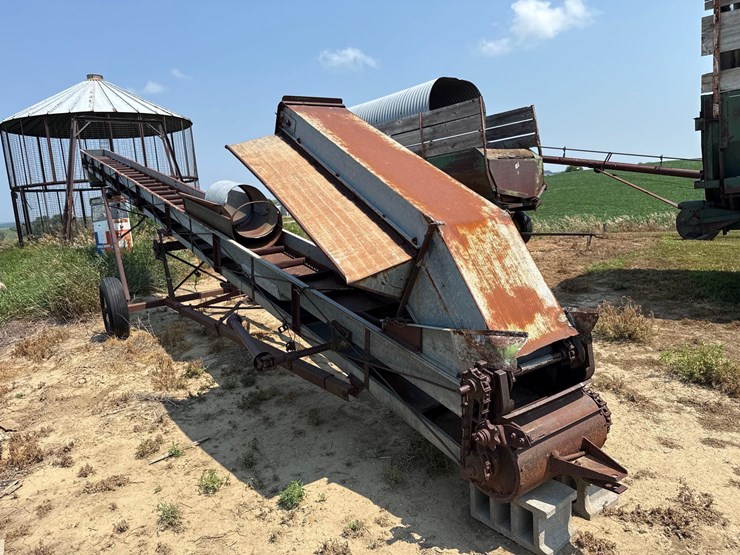 bale-elevator-image-2