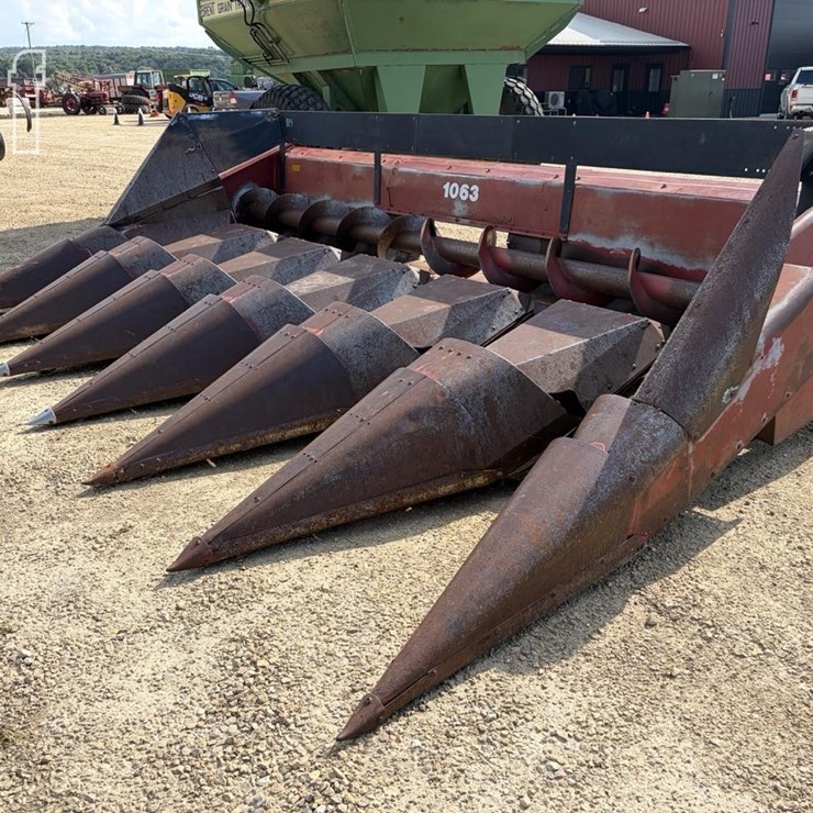 CASE IH 1063