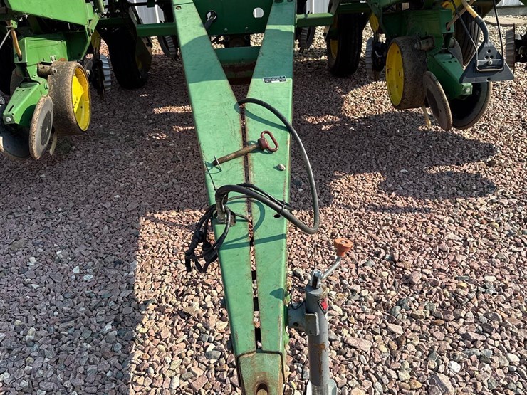 john-deere-7000-image-55