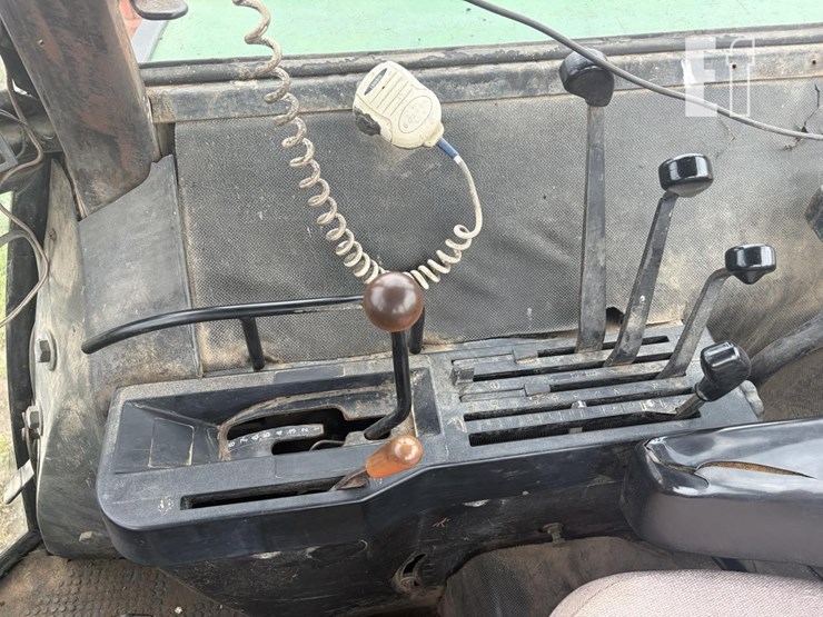 john-deere-4840-image-12
