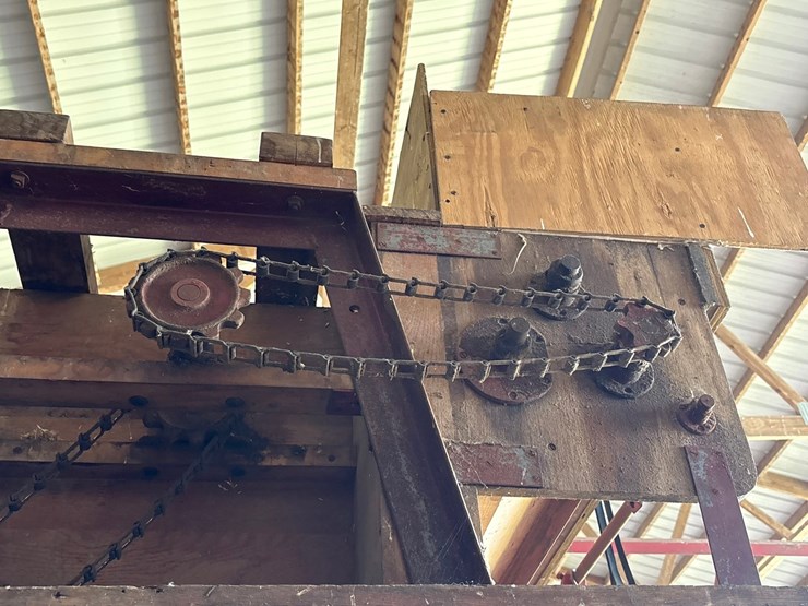 #2915-•-electric-wheat/grain-fanning-mill-trailer-image-20