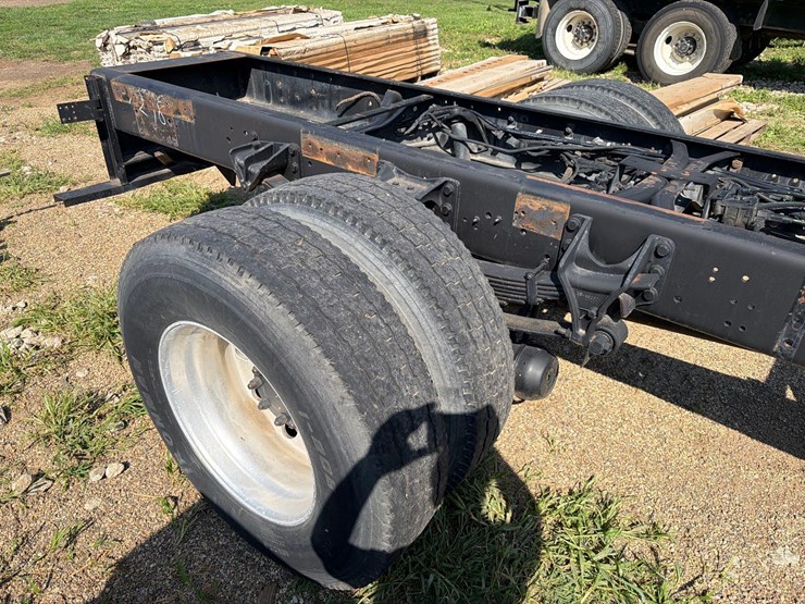 2003-international-durastar-4400-image-26