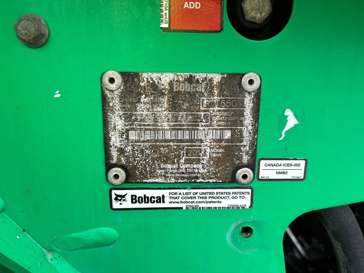 2017-bobcat-t550-image-61