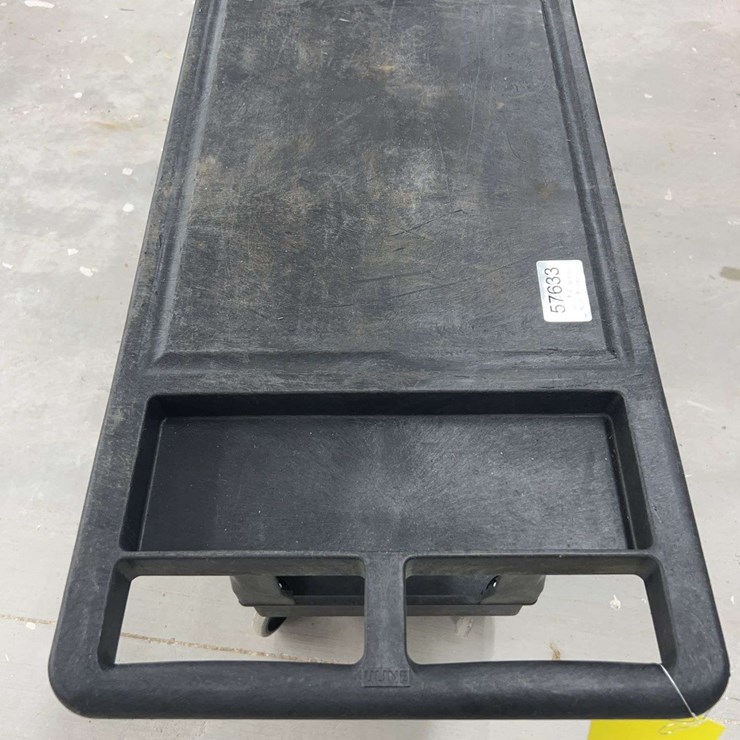 U-LINE PLASTIC ROLLING CART