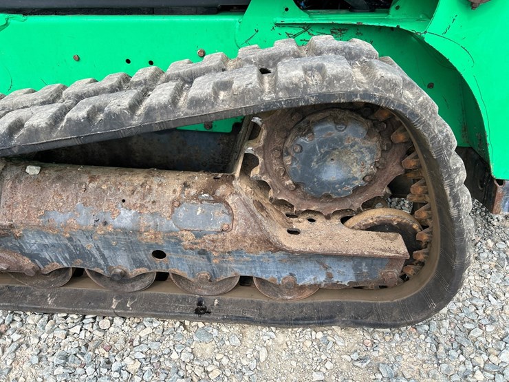 2017-bobcat-t550-image-51