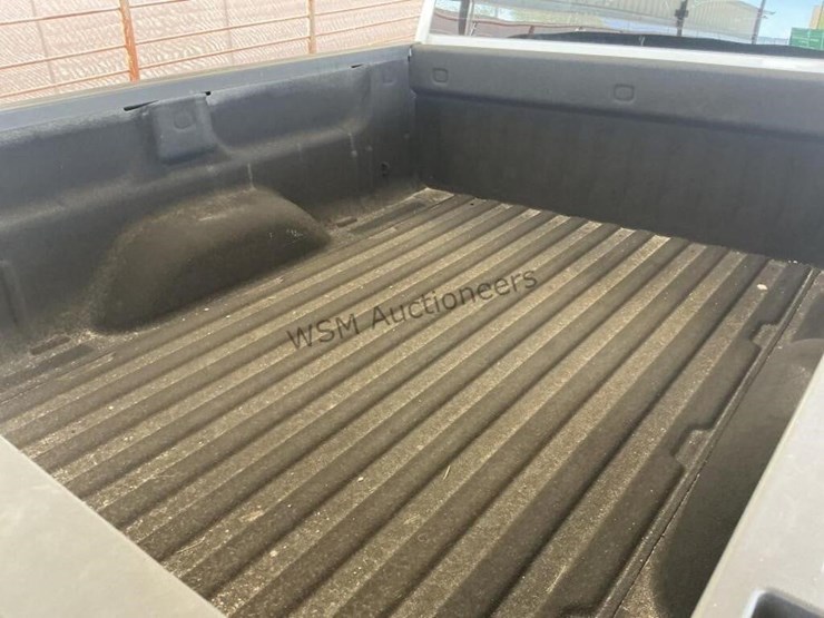 2015-chevrolet-silverado-1500-image-9