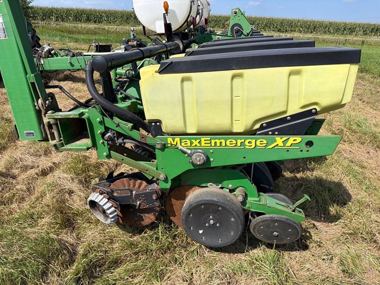 john-deere-1760-image-29