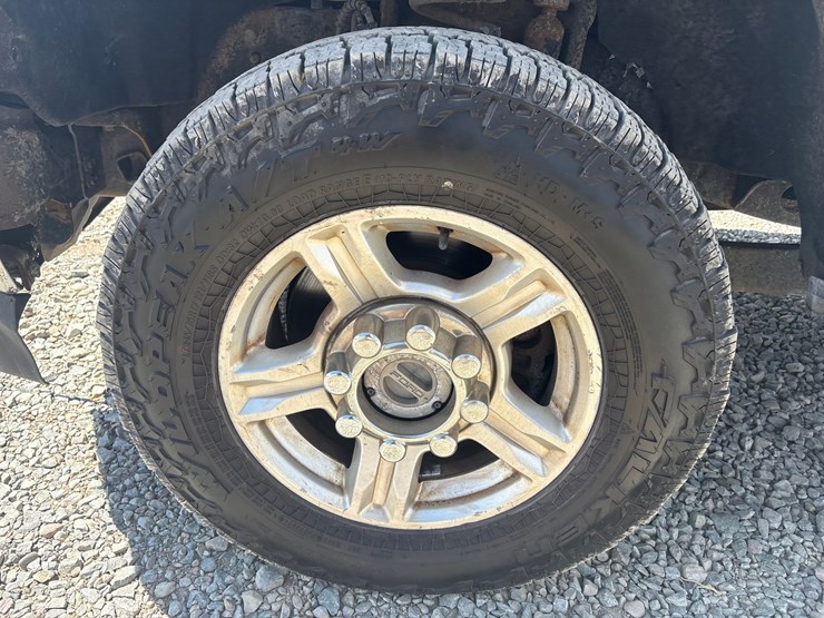 2017-ford-f350-image-60