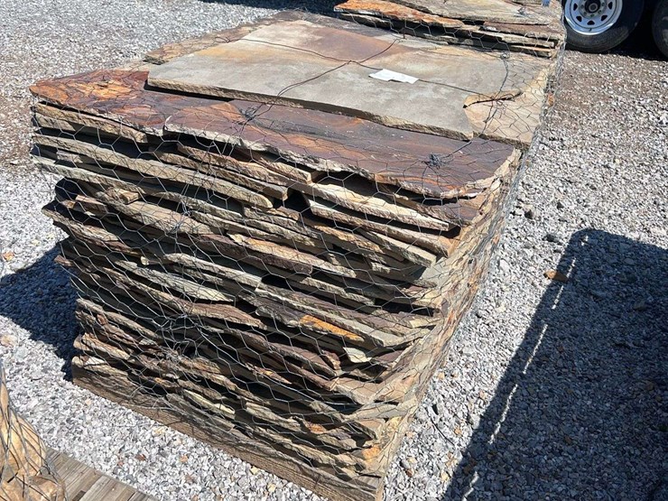 pallet-of-3/4"-sandstone-patio-stones-image-4