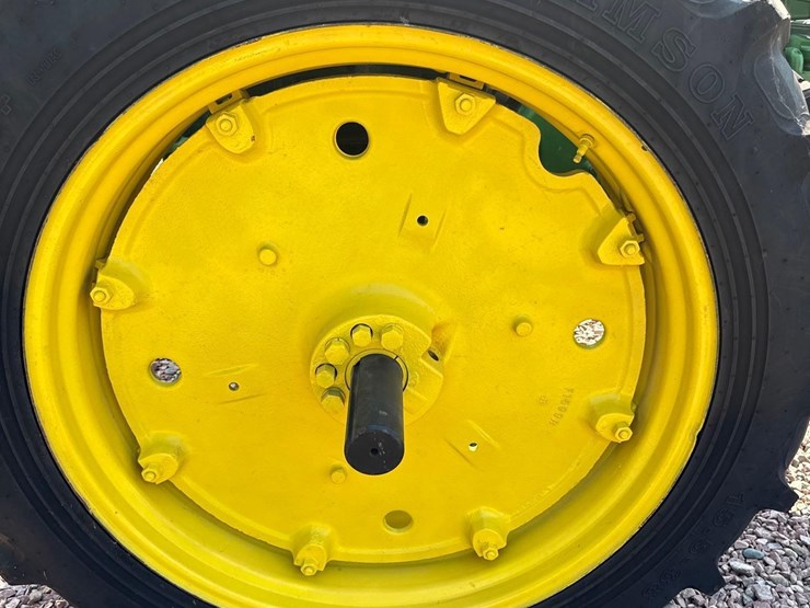 john-deere-730-image-17
