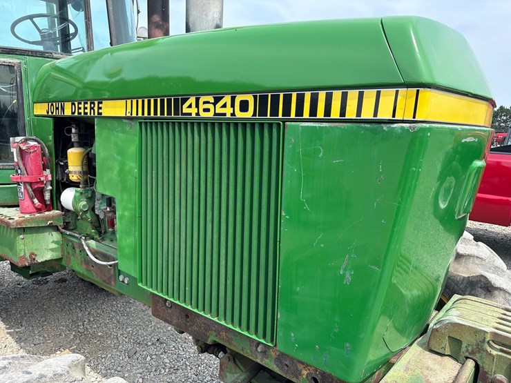 john-deere-4640-image-9