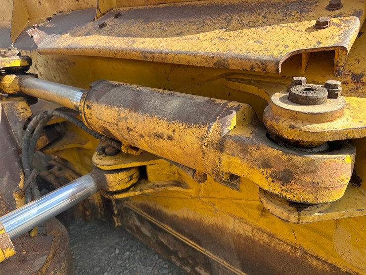 #61443-•-komatsu-61px-15-dozer-image-13