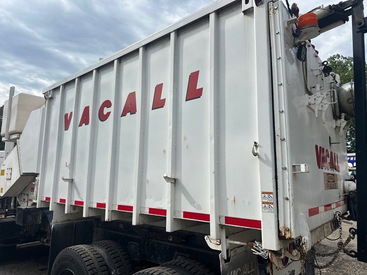 1990-peterbilt-320-image-18