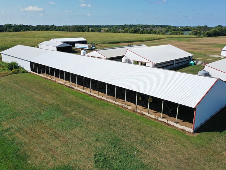 #60000-•-29.92-acre-farm-with-home,-barns-&-outbuildings-image-31