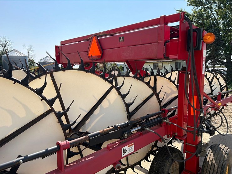 agco-5130-17-wheel-pull-type-rake—1-owner-image-22