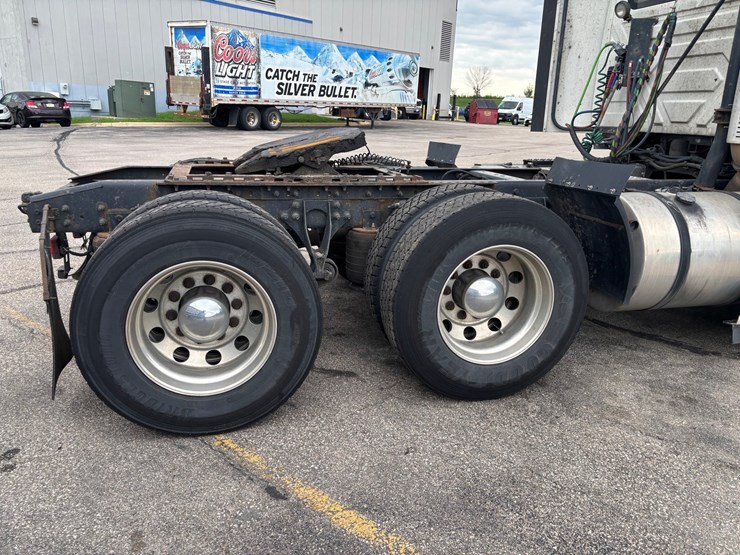 2015-international-prostar-image-113