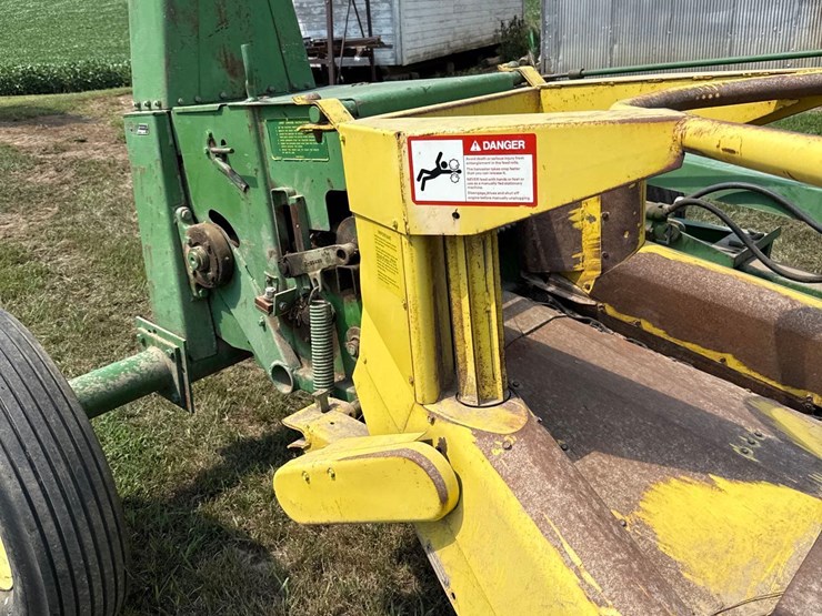 john-deere-34-image-16