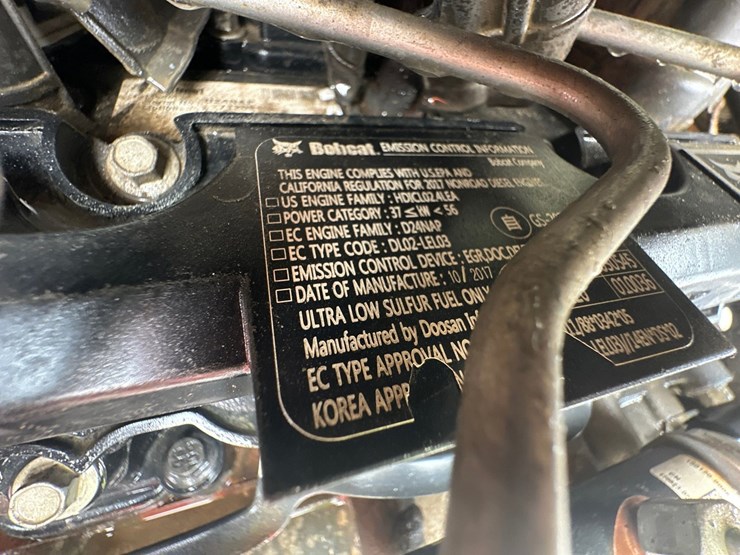 2018-bobcat-t630-image-41