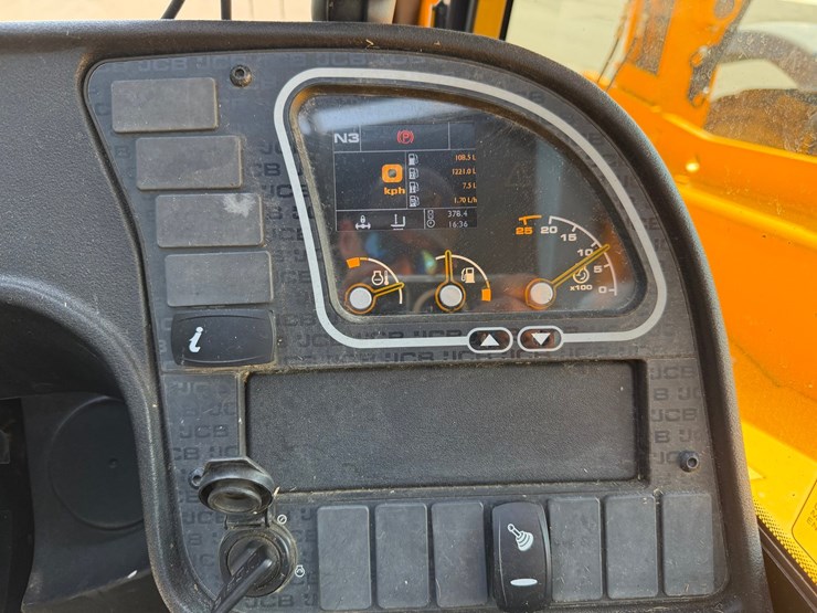 2024-jcb-509-42-image-64