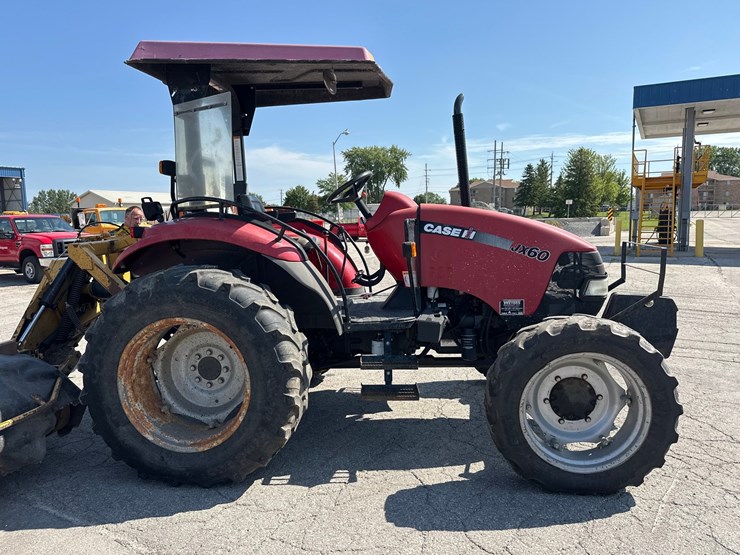 #2857-•-2008-case-jx60-4x4-tractor-image-5