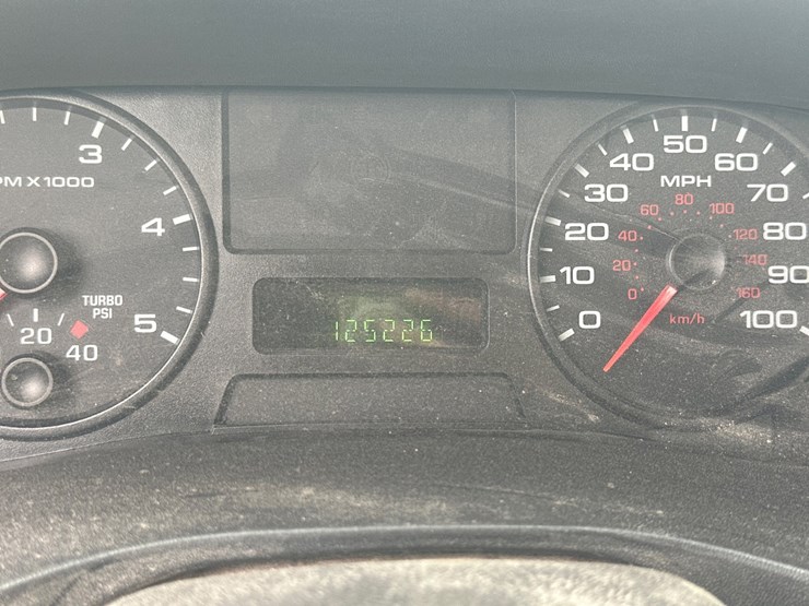 2007-ford-f550-image-35