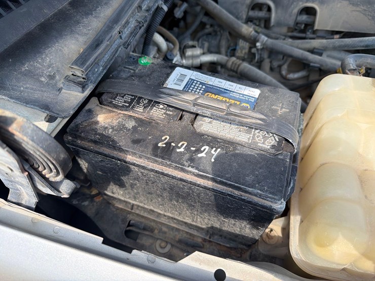 2001-chevrolet-k3500-image-8