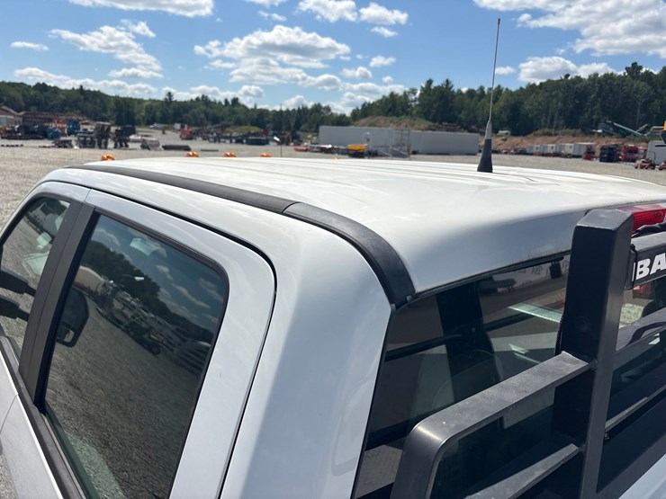 2017-ford-f350-image-25