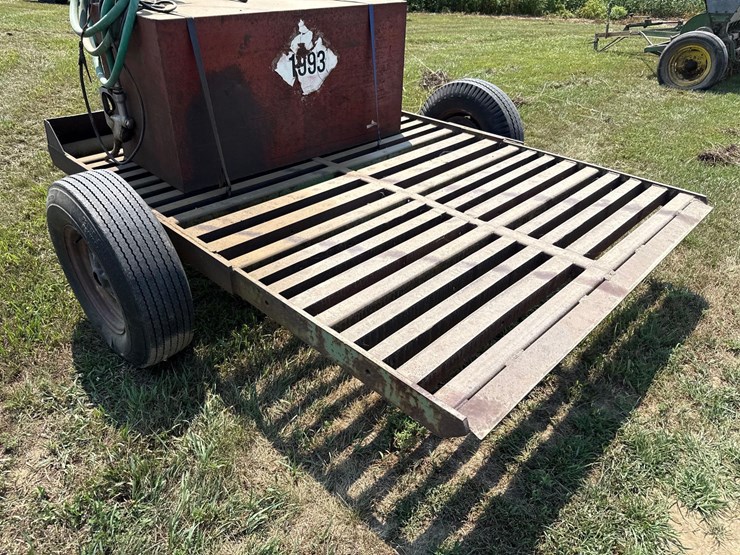 66-inch-x-94-inch-2-wheel-yard-trailer-image-4