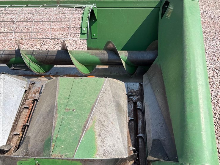 john-deere-444-image-9
