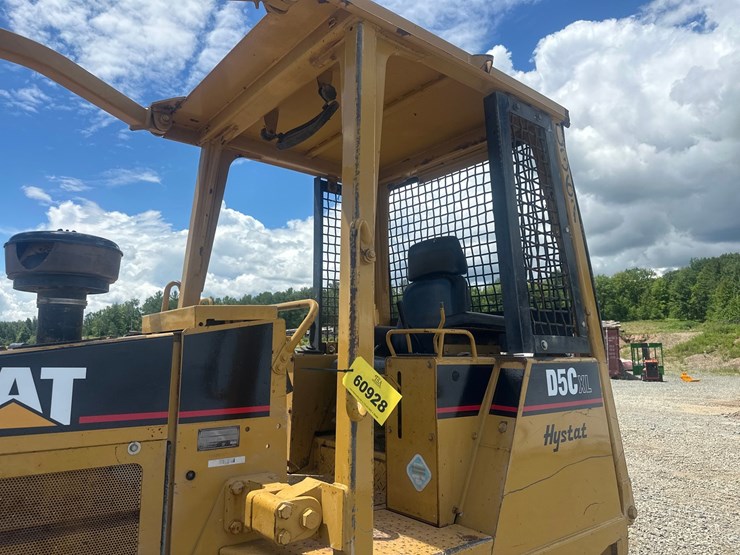 caterpillar-d5c-xl-image-9