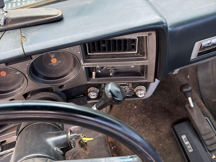 1985-chevrolet-1500-image-31