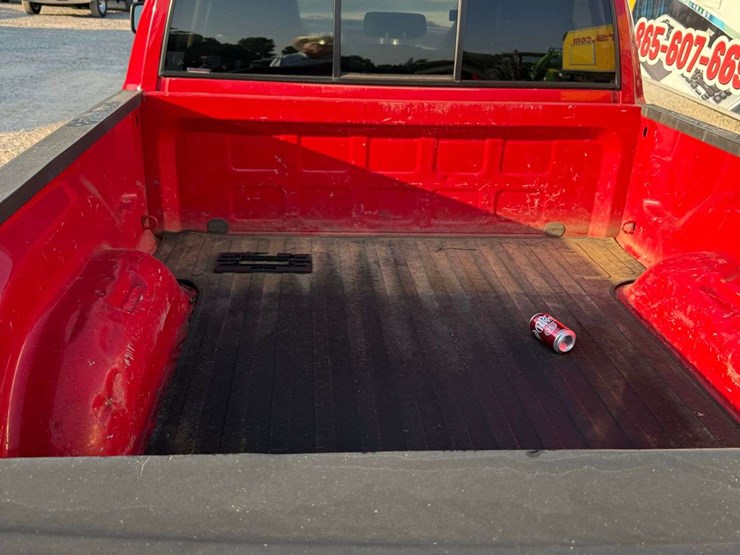 2012-dodge-1500-image-11