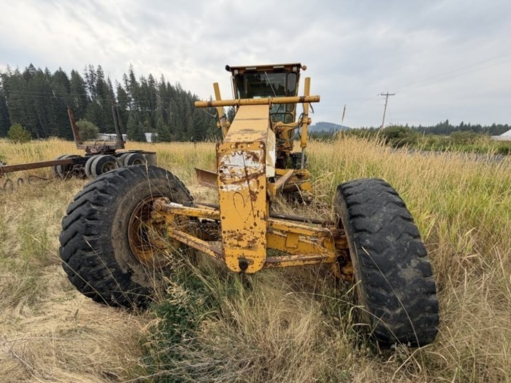 1979-caterpillar-140g-image-2