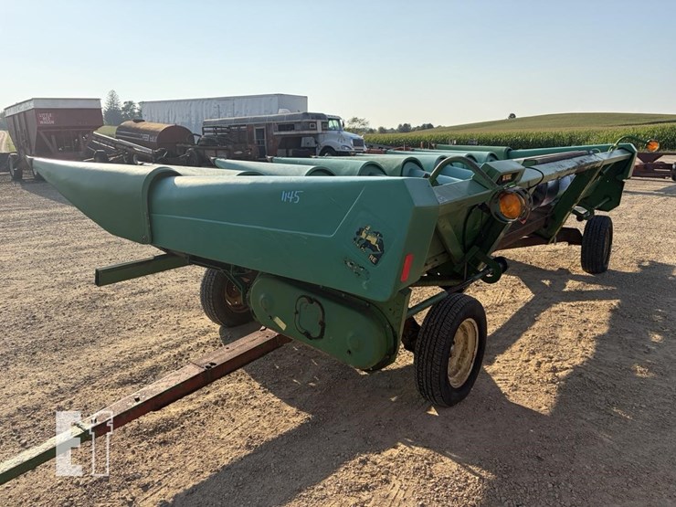 john-deere-893-image-1