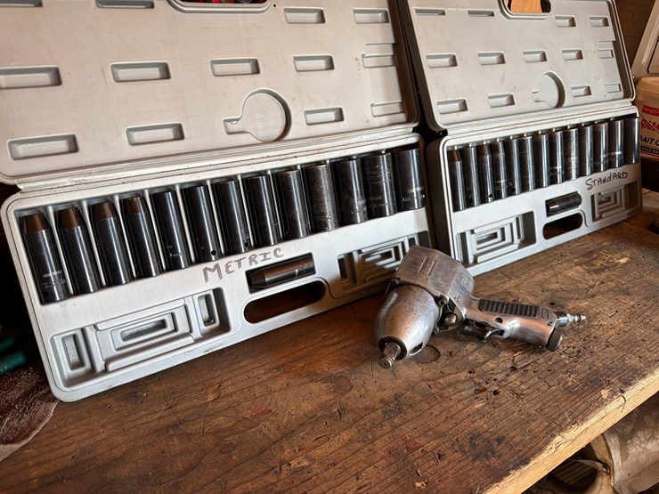 dtandard-and-metric-socket-set-w/-air-wrench-image-6