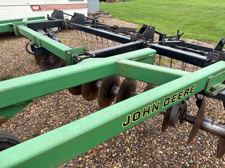 john-deere-510-image-15