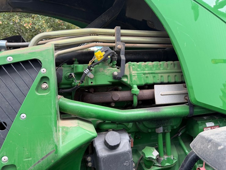john-deere-8130-image-83