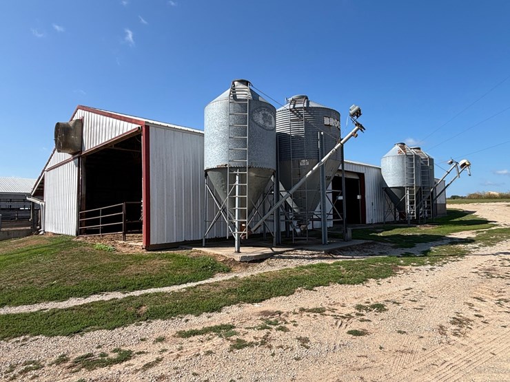#60000-•-29.92-acre-farm-with-home,-barns-&-outbuildings-image-101