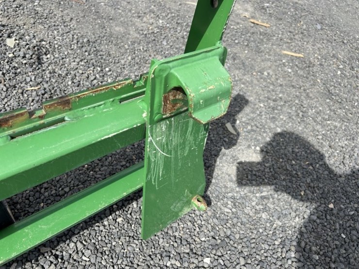 john-deere-1025r-image-6