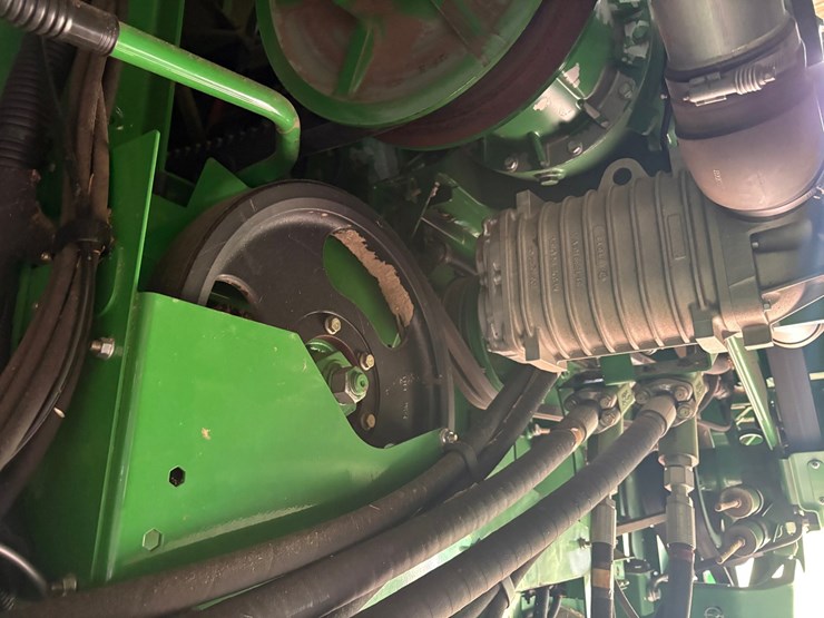 john-deere-s670-image-22