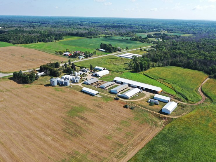#60000-•-29.92-acre-farm-with-home,-barns-&-outbuildings-image-36
