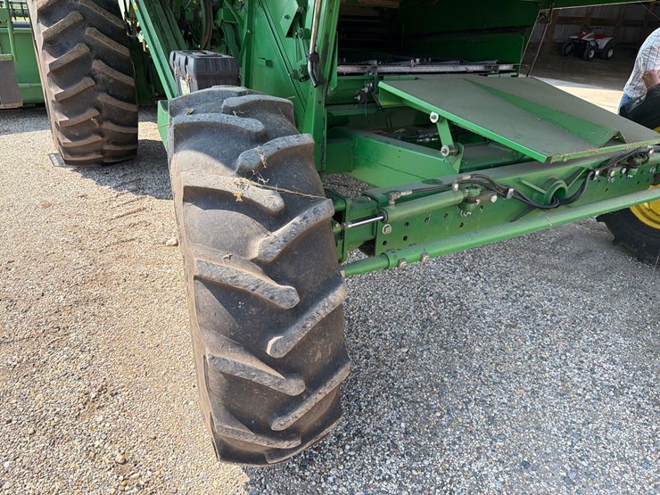 john-deere-9400-image-44