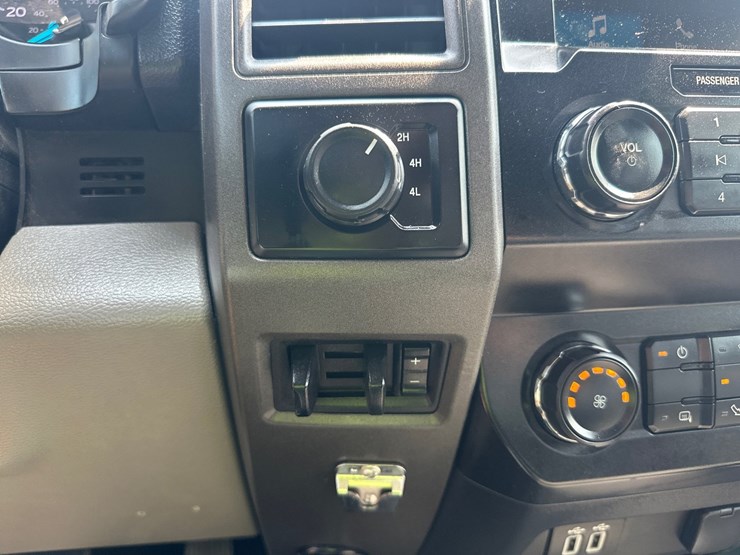 2019-ford-f350-image-44