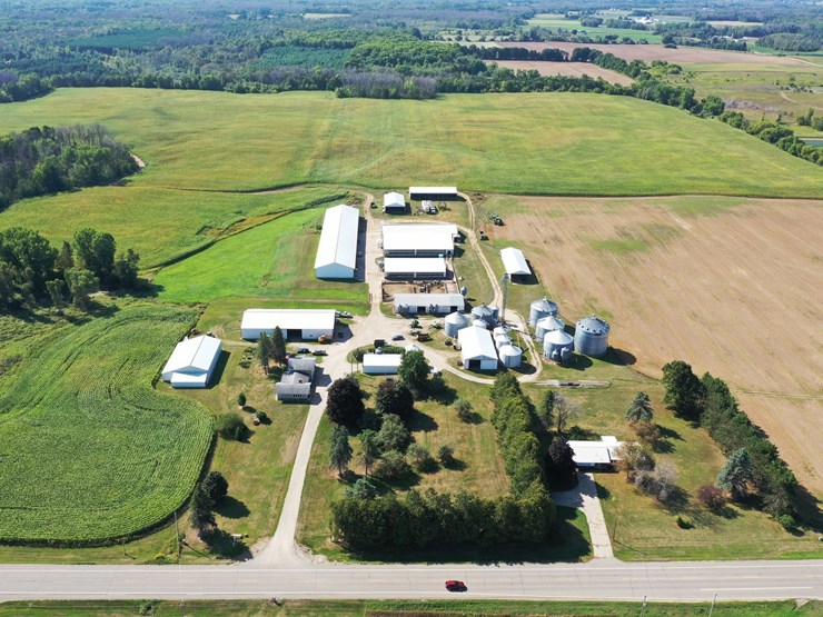 #60000-•-29.92-acre-farm-with-home,-barns-&-outbuildings-image-33