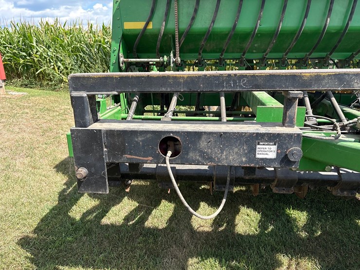john-deere-1590-image-14