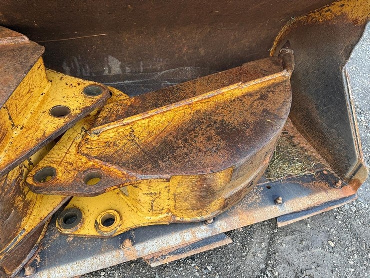 1998-caterpillar-416c-image-11