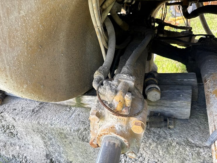 caterpillar-785b-image-30